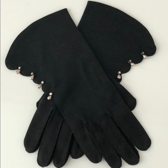 Accessories - VINTAGE GLOVES WITH TEARDROP PEARLS & RHINESTONES